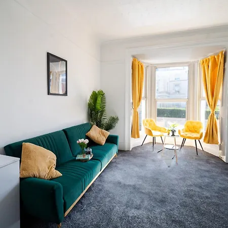 Open Mind Property - 2 Bedrooms & Free Parking Portsmouth Exterior photo