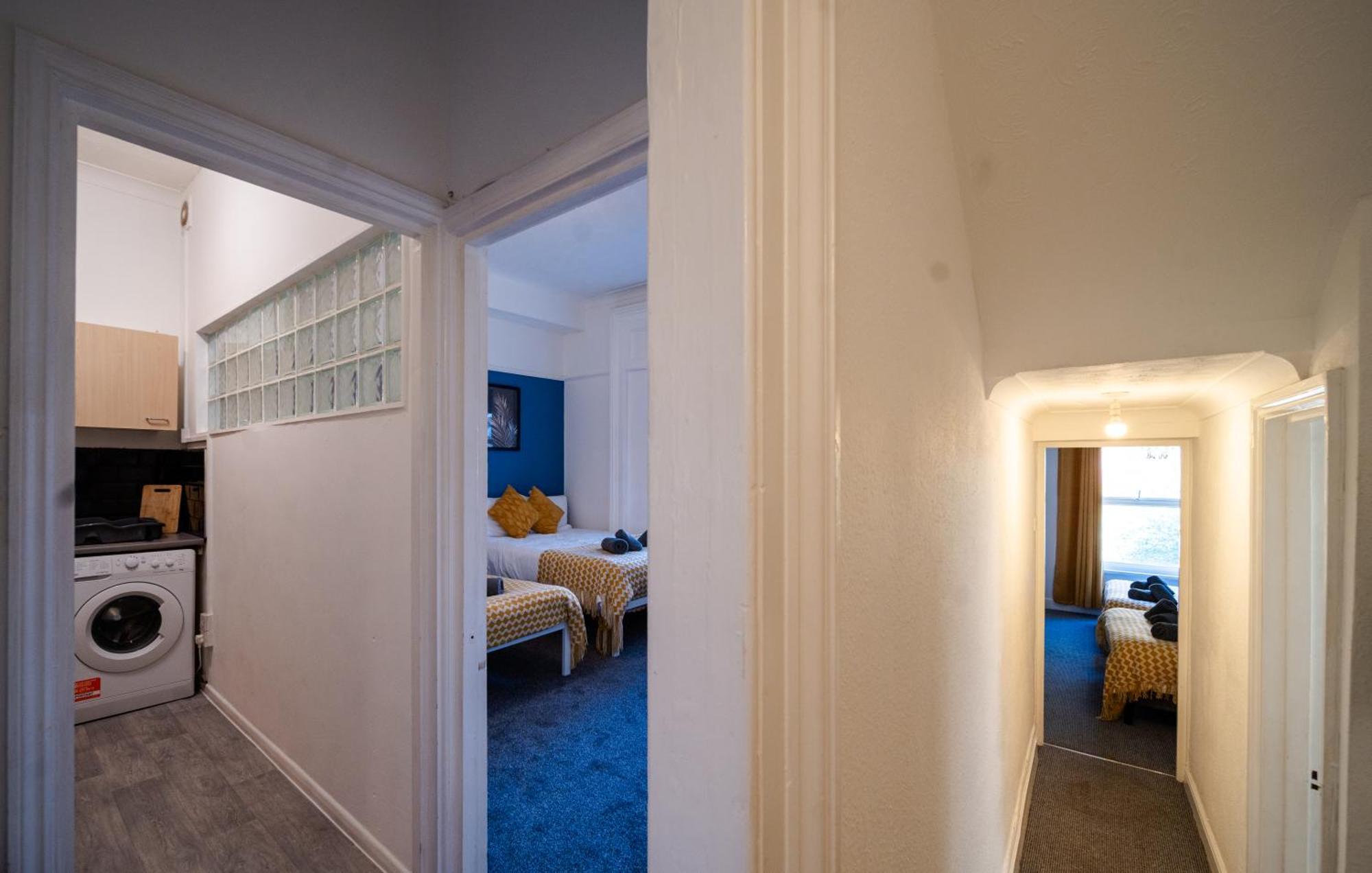 Open Mind - 2 Bedrooms & Free Parking *